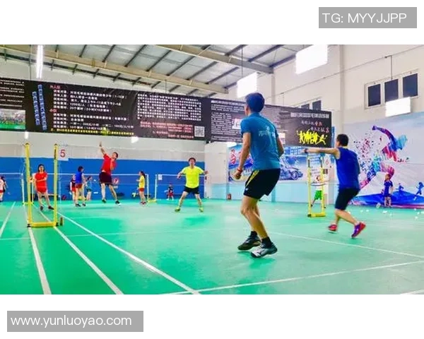 上海羽毛球队以85分稳居精英赛积分榜首位展现强劲实力