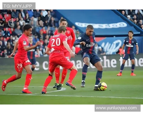 乌龟般稳健的足球明星如何在赛场上展现独特魅力与实力